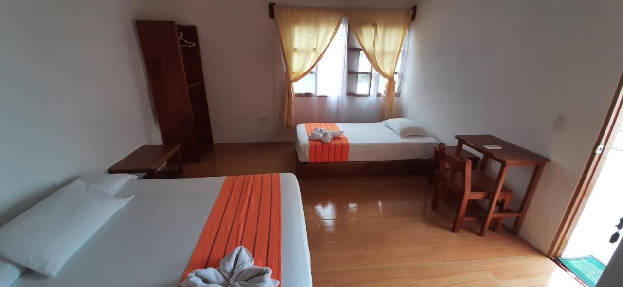 Hostal Tero Real Puerto Villamil Δωμάτιο φωτογραφία
